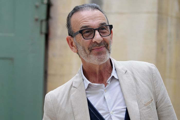https://forum.revestou.fr/uploads/images/2025/08/12/la_leçon_-_renucci_1000.jpg
